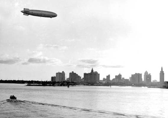 1933 - the U. S. Navys 785-foot USS AKRON ZRS-4 flying over Miami