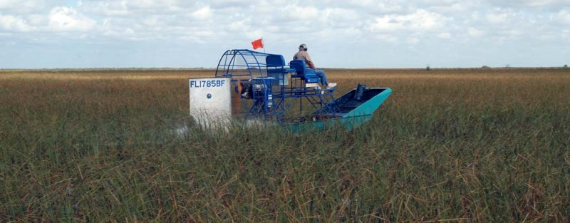 2007 - Bud Marquis leading the procession of airboats back after the Eastern 401 crash memorial service