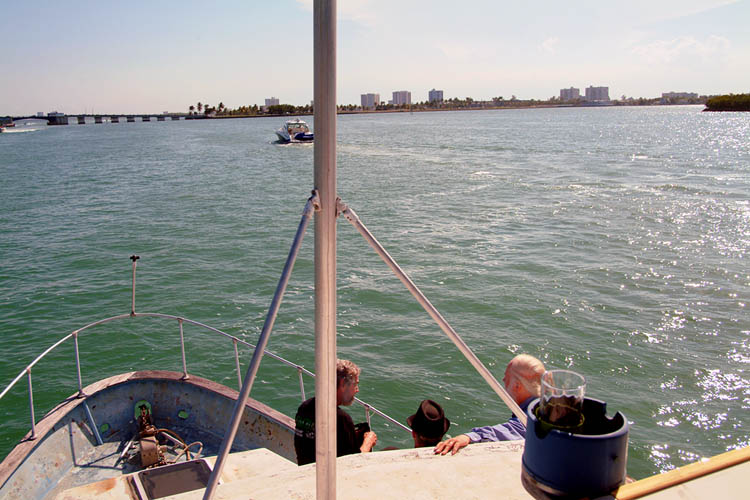 Harry Duncan Wilson, Alan DeTomaso and Bob Zimmerman on Ron Urbans boat