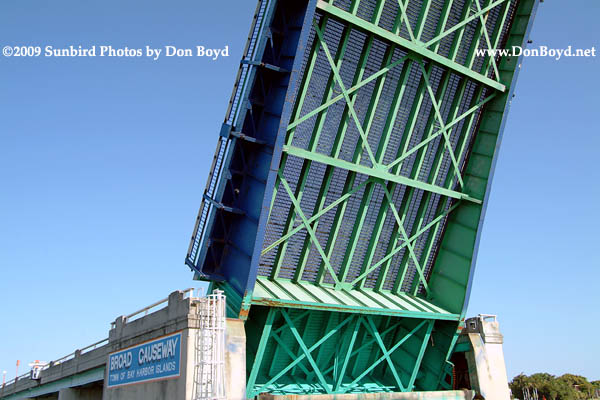 2009 - the underside of the Broad Causeway bridge over the Intracoastal Waterway (#1605)