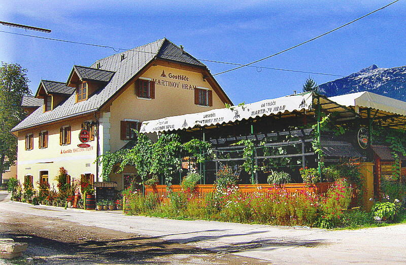 A POPULAR HOSTELRY