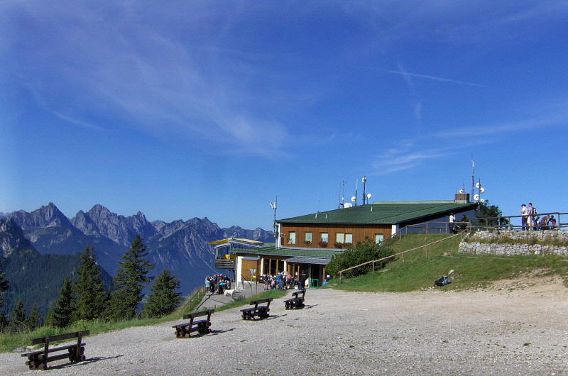 MOUNTAIN RESTAURANT
