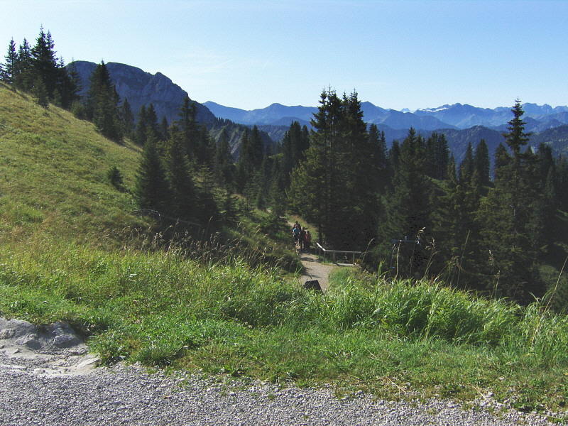 START OF HIKING TRAIL