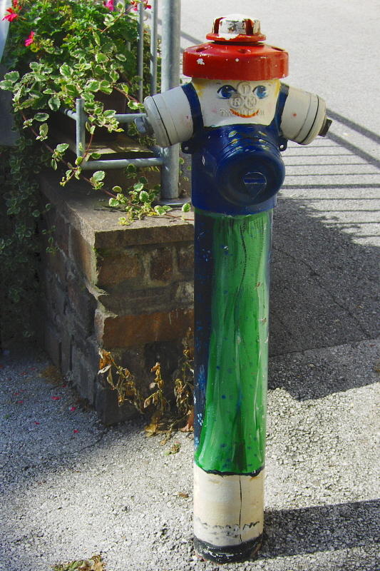 JOLLY FIRE HYDRANT