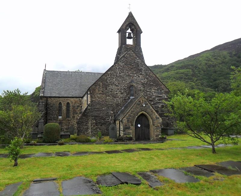 BEDDGELERT CHURCH . 1