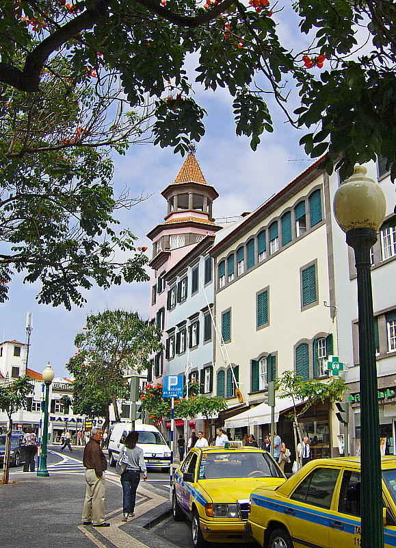 LARGO DO PHELPS