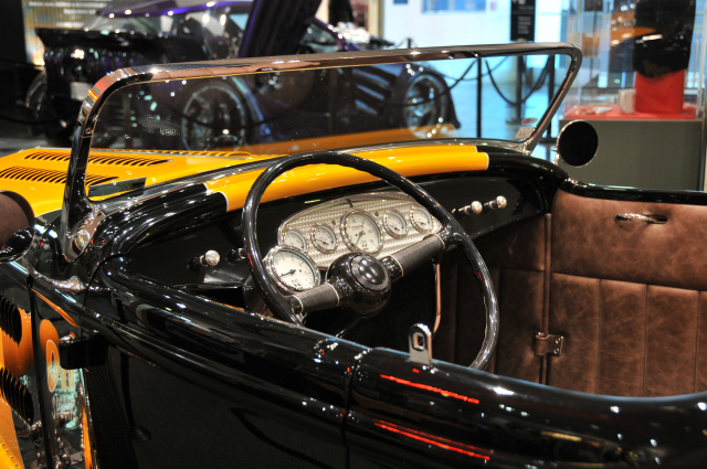 1932 Ford Hiboy Roadster DH Special, built by So-Cal Speed Shop, was on cover of December 2002 issue of Rod & Custom magazine