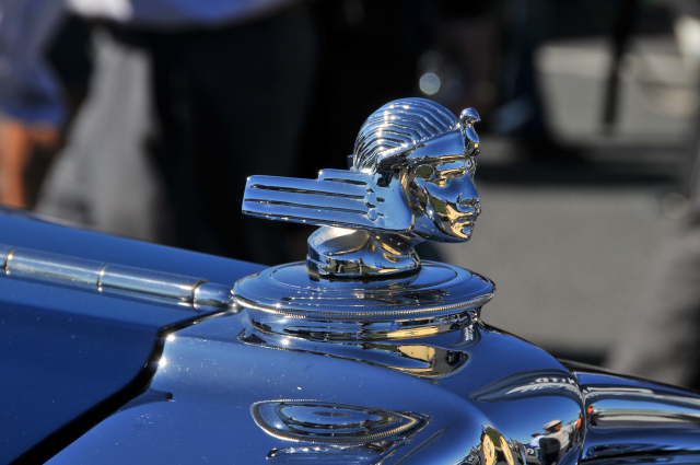 1932 Stutz DV-32 hood ornament