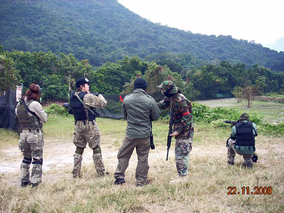 Thai Troopers zeroing their firearms