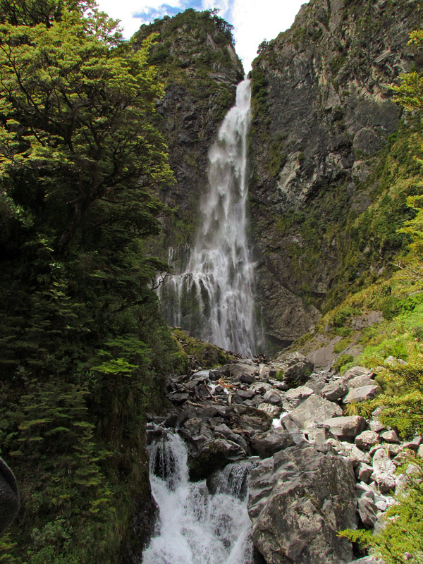 Punch Bowl Falls (0390X)