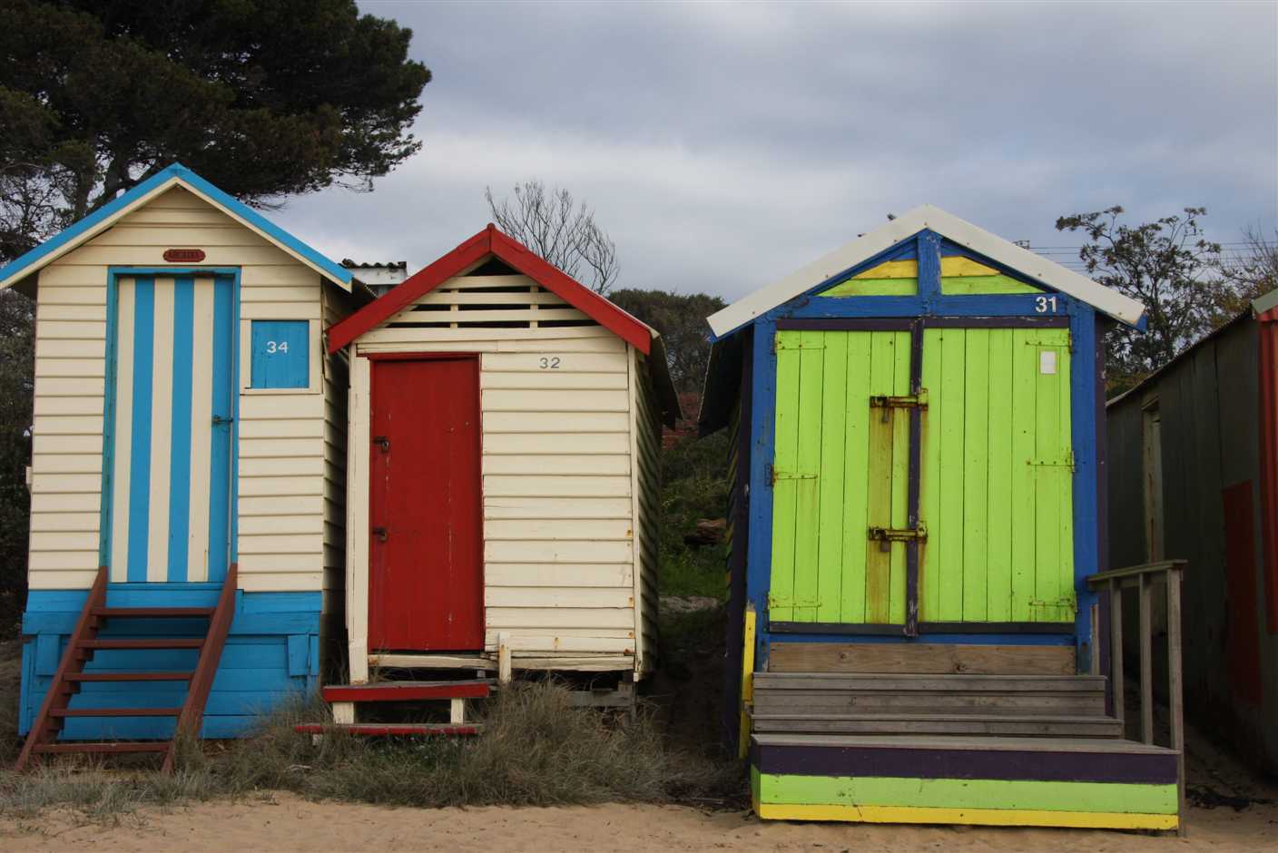 11 September Beach houses at Mornington