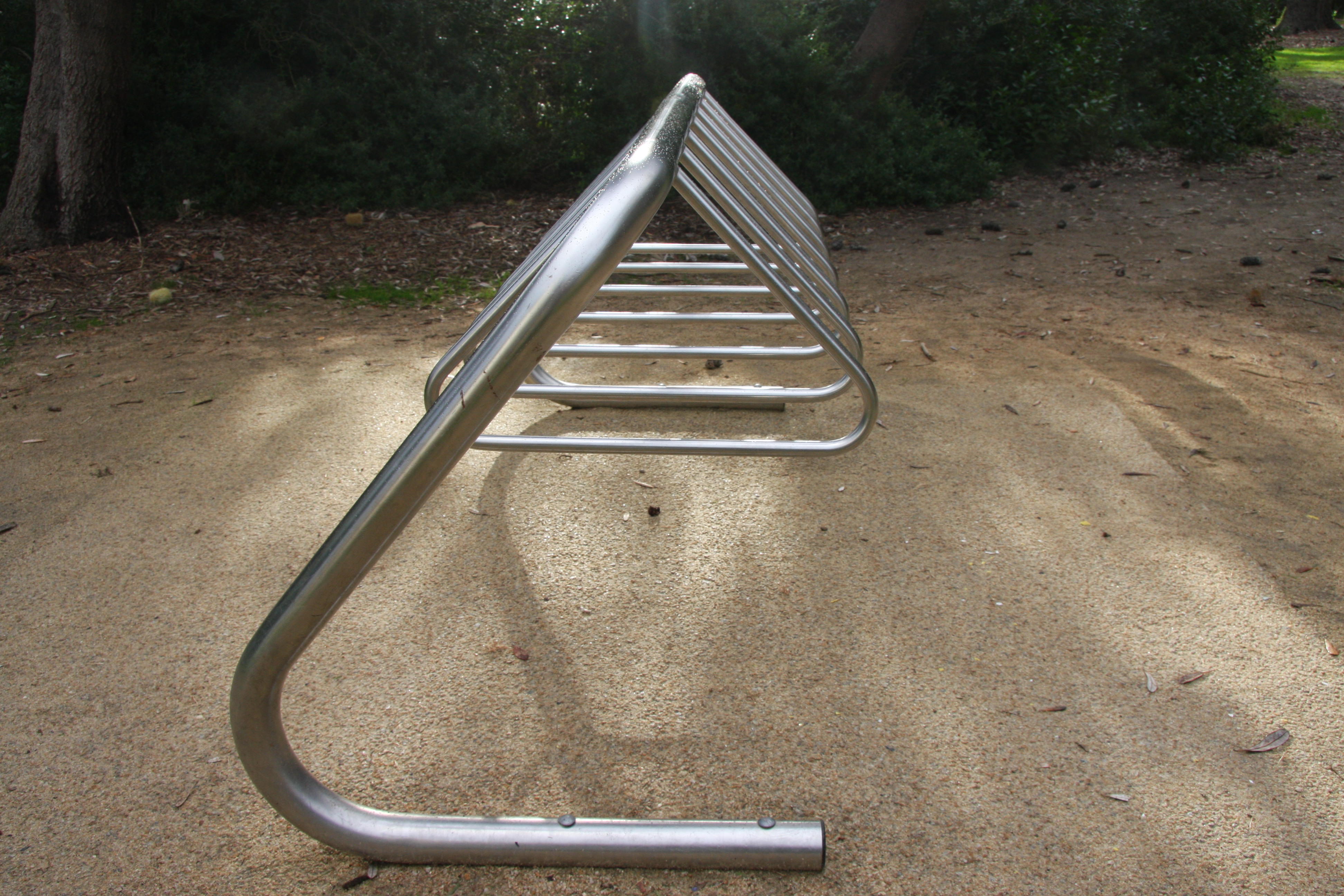 4 June Iron & Steel Bicycle Stand
