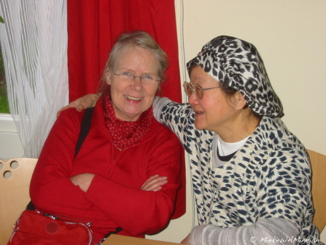  Afra and Shou Whai