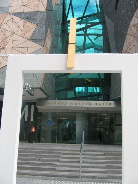 15 november 2005 Peg frame