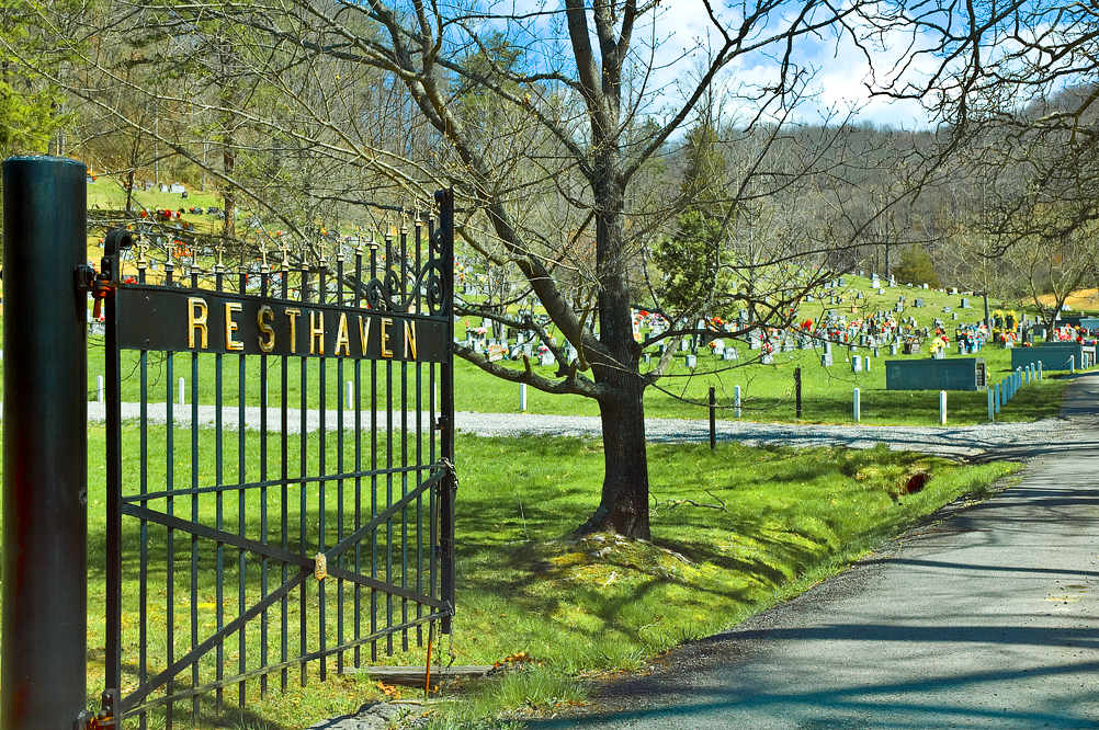 RESTHAVEN CEMETERY,  LOYAL KENTUCKY