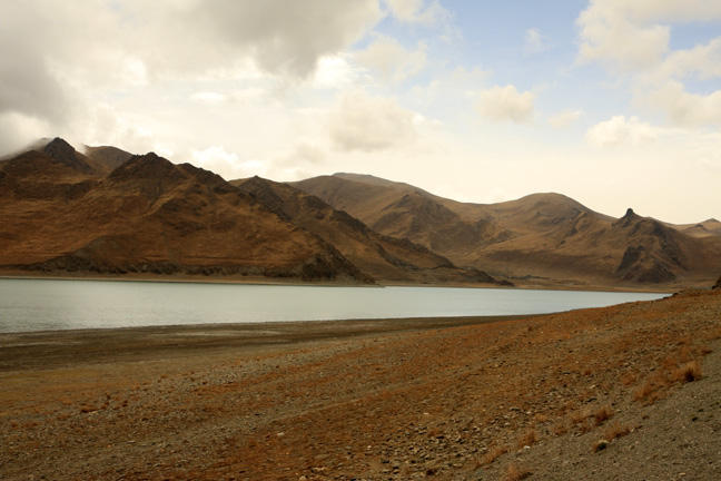 On the Road to Shigatse.jpg