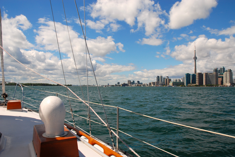 Entering the inner harbour