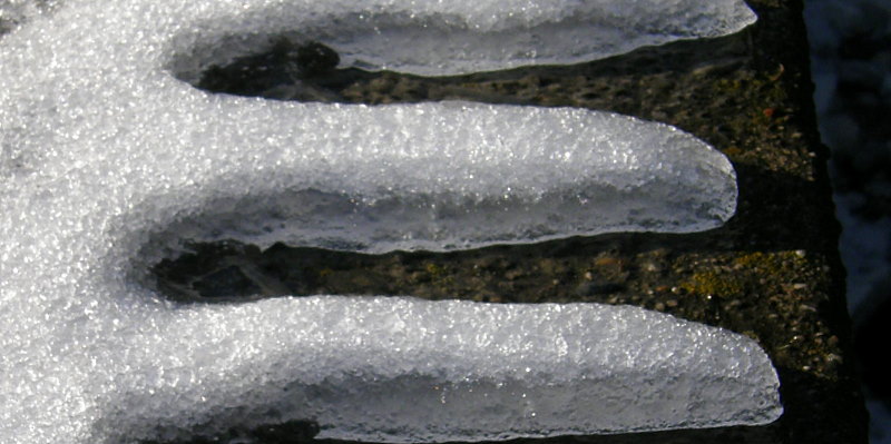 Ice fork