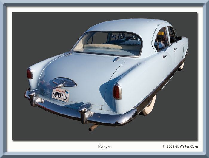 Kaiser 1950s 4dr Blue R.jpg