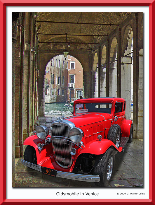 Oldsmobile 1932 Coupe in Venice.jpg