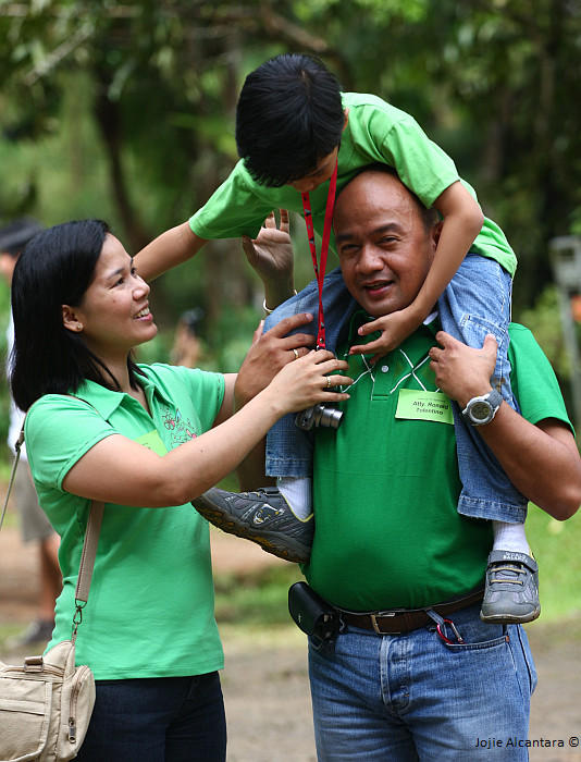Ronald Tolentino and family
