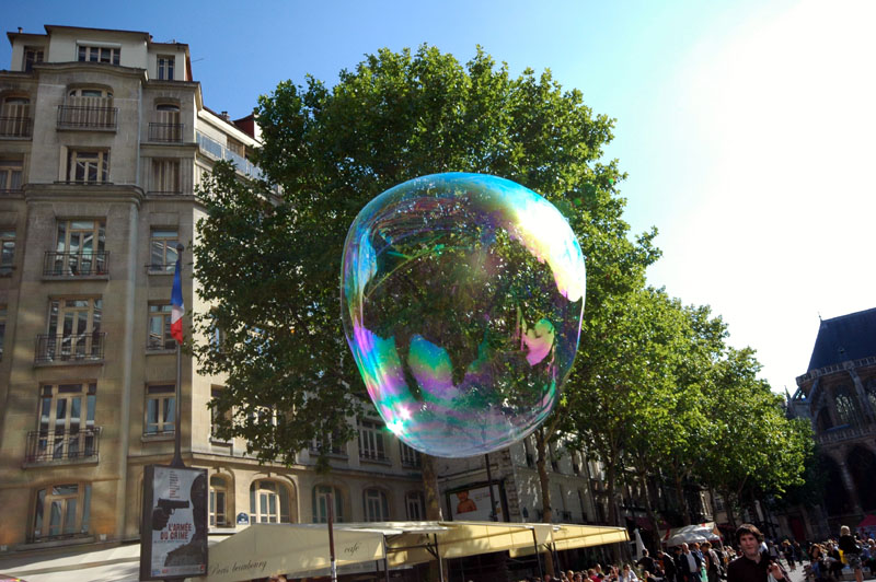 delicate UFO