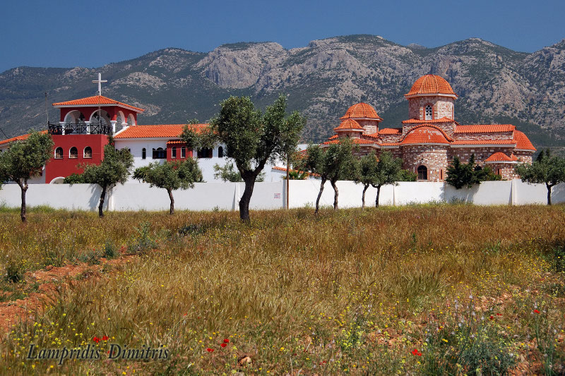 PANAGIA  GALACTOTROFHOUSSA ...