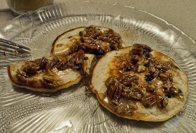 P1100730 Pancakes with Wet Pecans