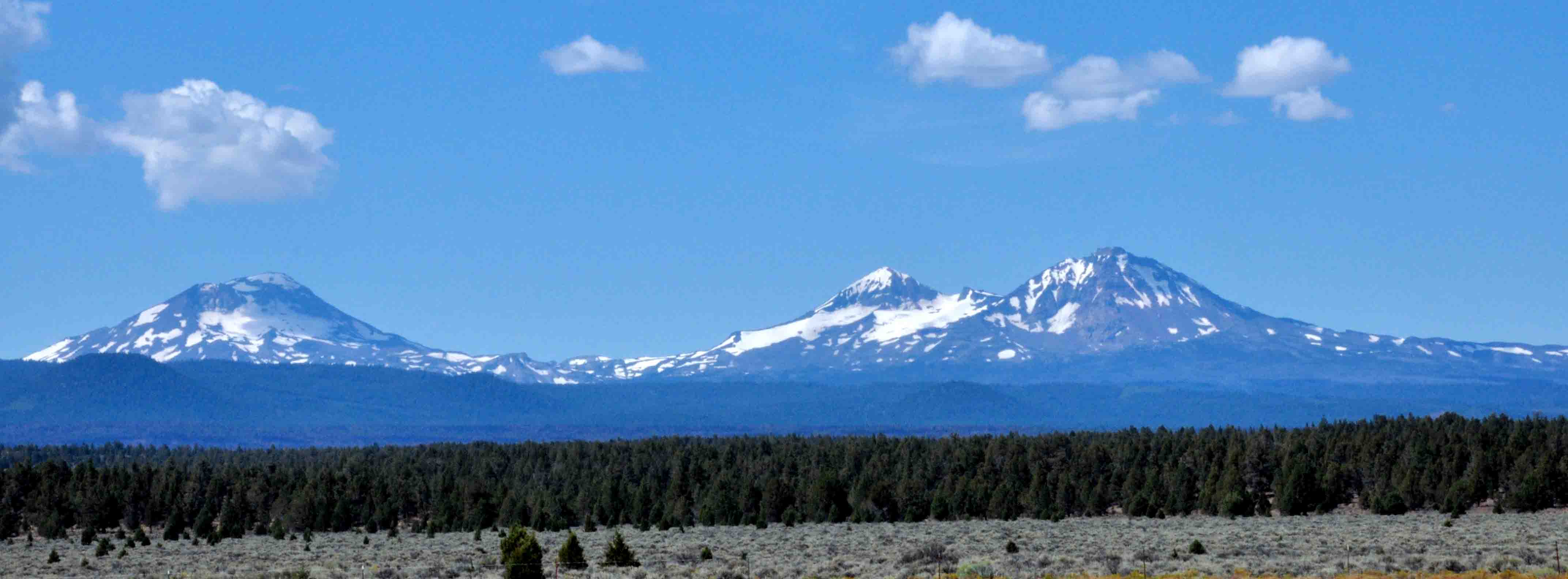 Three Sisters pano DSC_0043wb.jpg