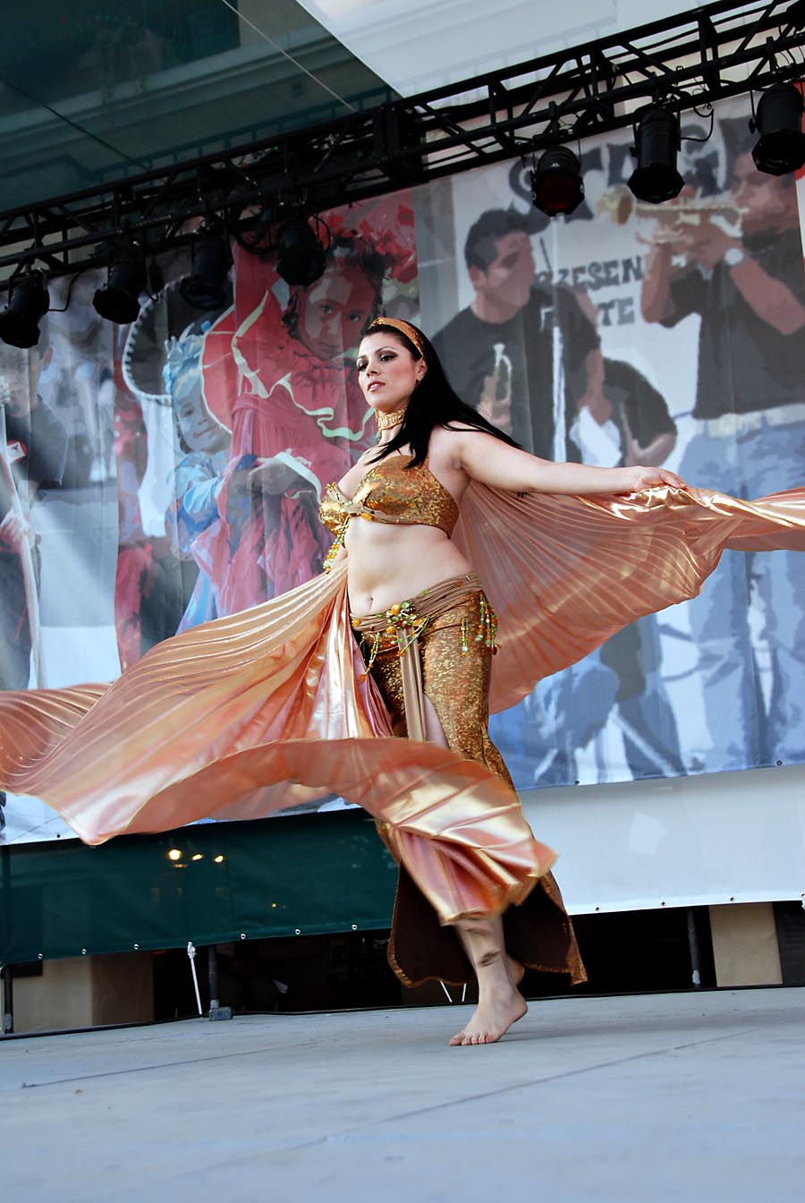 Ana Bellydance group