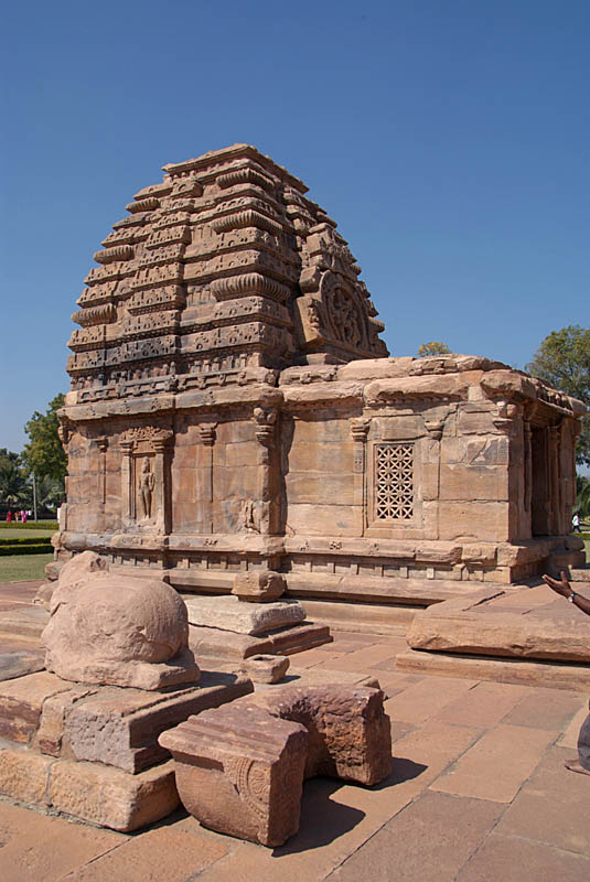 Temple at Pattadakal 02