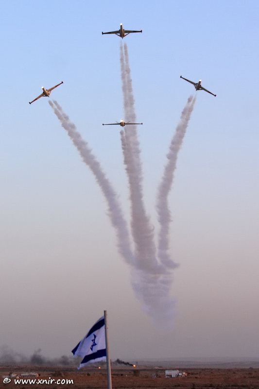 Aerobatic_Team_122.JPG