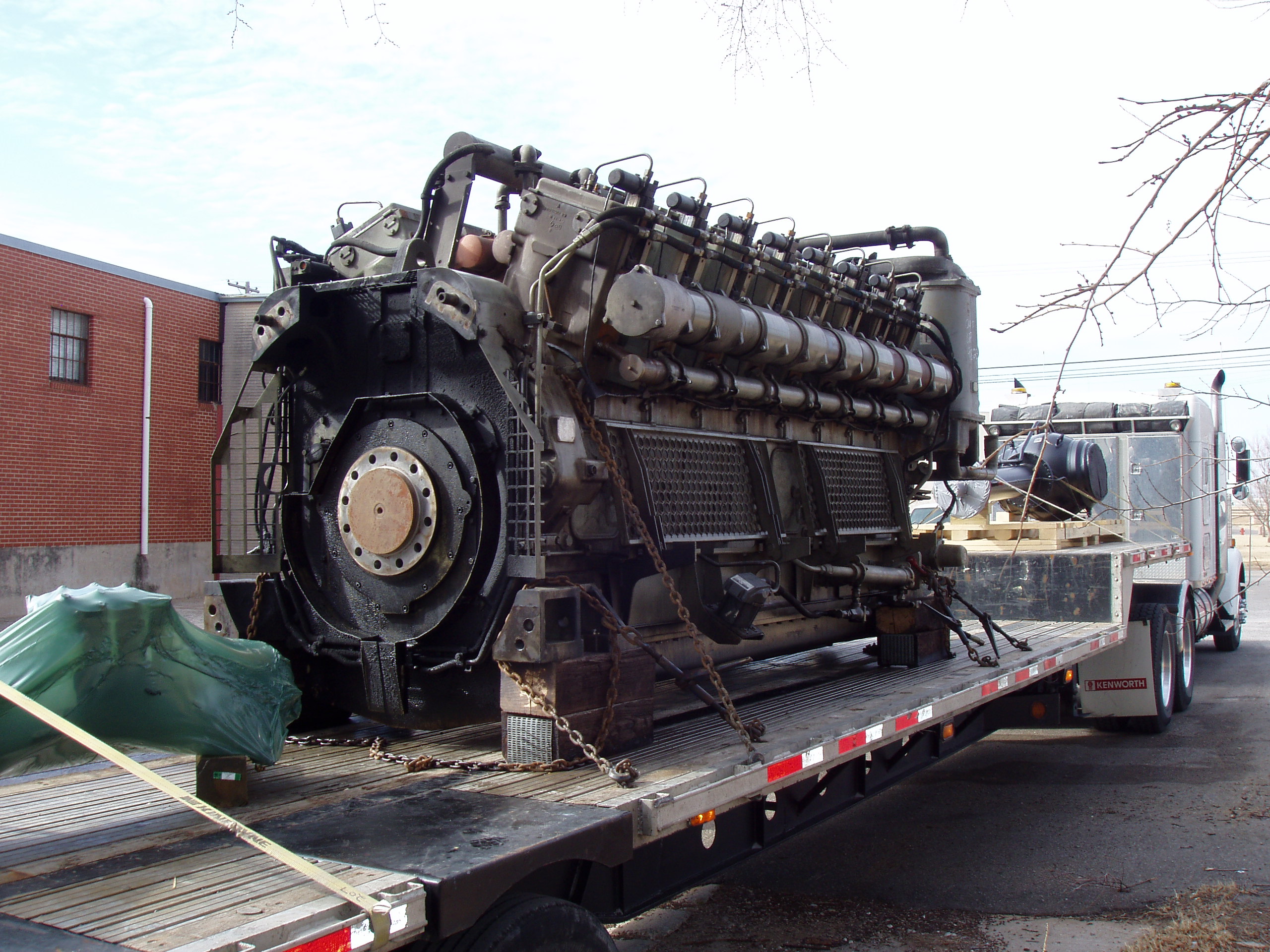 GE 7FDL16 Railroad locomotive prime mover e