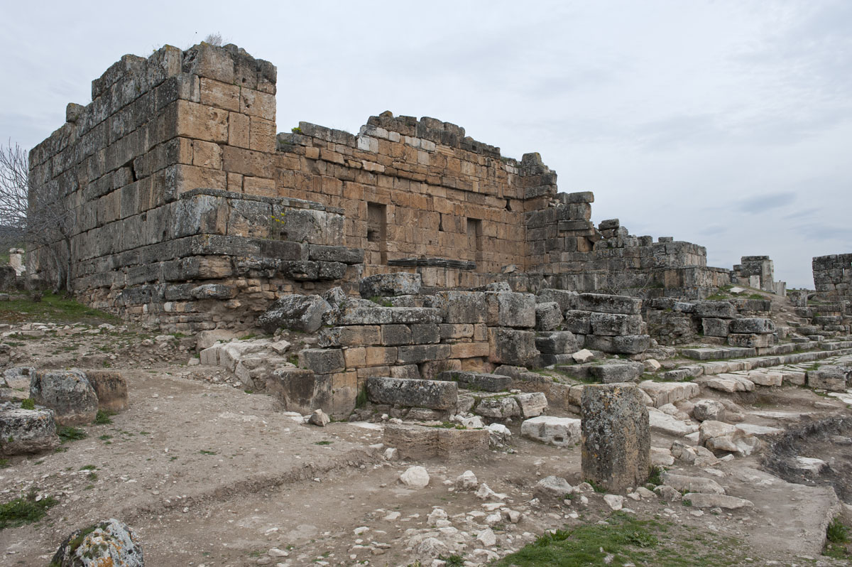 Hierapolis March 2011 5075.jpg