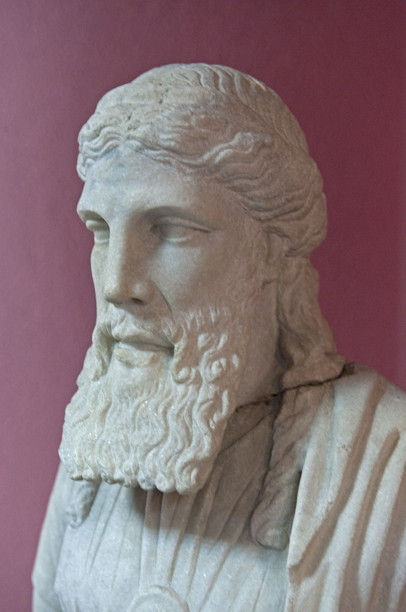 Izmir Museum March 2011 6458.jpg