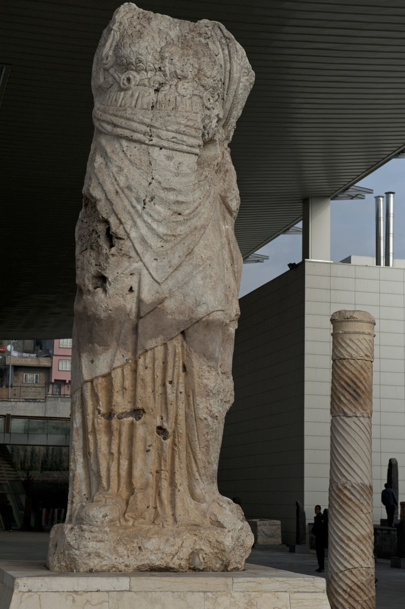 Gaziantep Zeugma Museum December 2011 1841.jpg