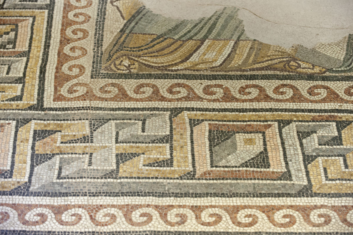 Gaziantep Zeugma Museum December 2011 2076.jpg
