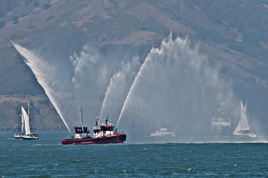 San Francisco Sailship Parade_1404.jpg