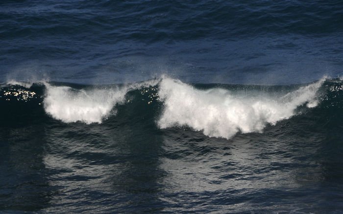 Deep Water Surf