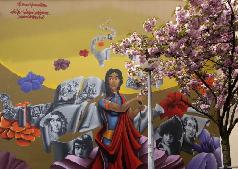 Painted wall in Montreuil (Paris suburb)