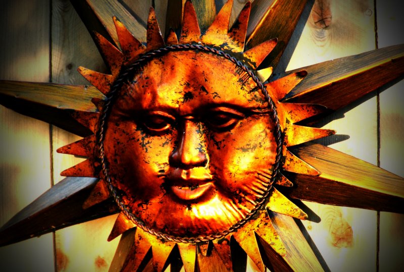 HELLO SUNSHINE