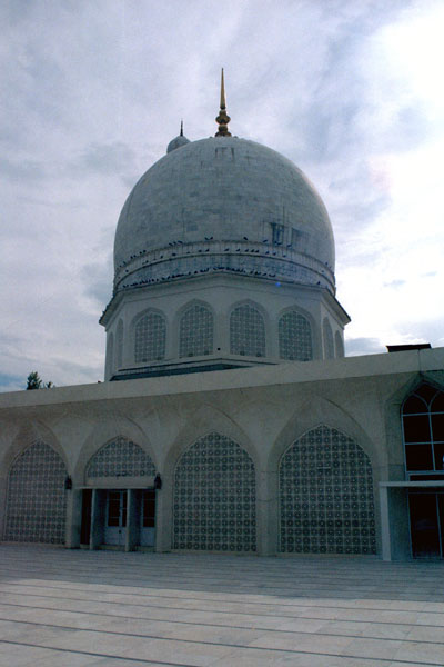 Hazratbal Mosque