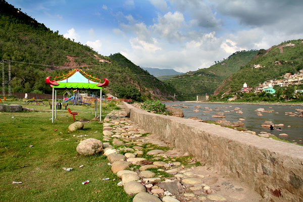 Riverside park