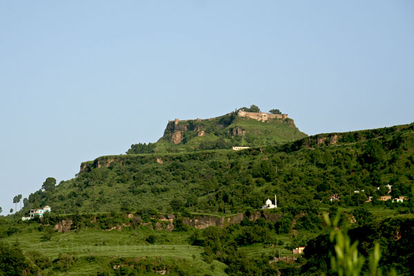 Throtchi Fort
