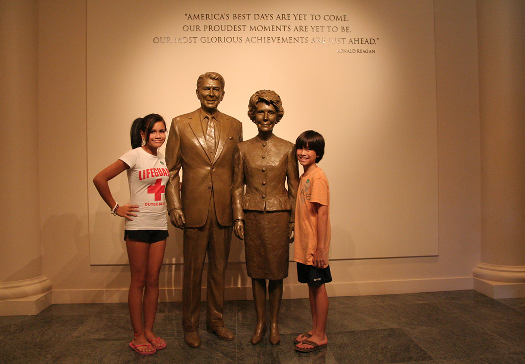 IMG_4669 Kids with President Reagan and Nancy