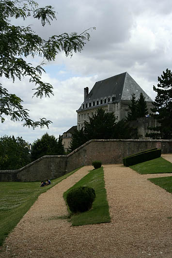 Chartres_9267r.jpg