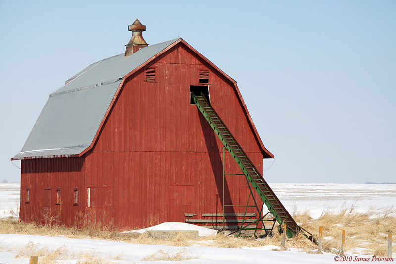 Barn  Elevator (5587)