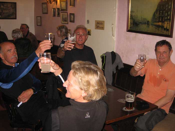 very welcome first pub stop at horsehouse