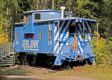 zP1060248 Caboose at Essex Montana.jpg