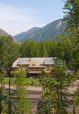 zP1060251 Izaac Walton Inn and railroad tracks amid mountains near Essex Montana.jpg